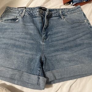 Hudson Jeans Women's Light Blue Jean Shorts